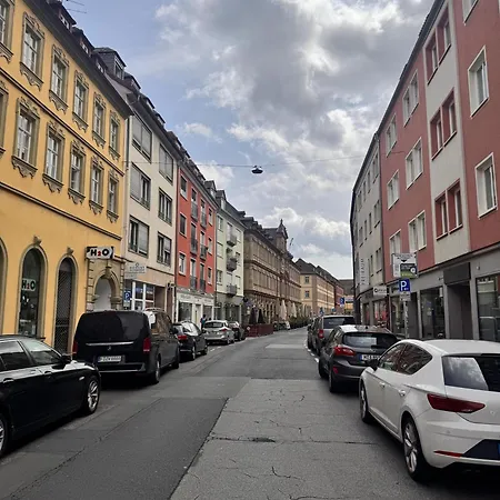 Main Moment Altstadt شقة *
